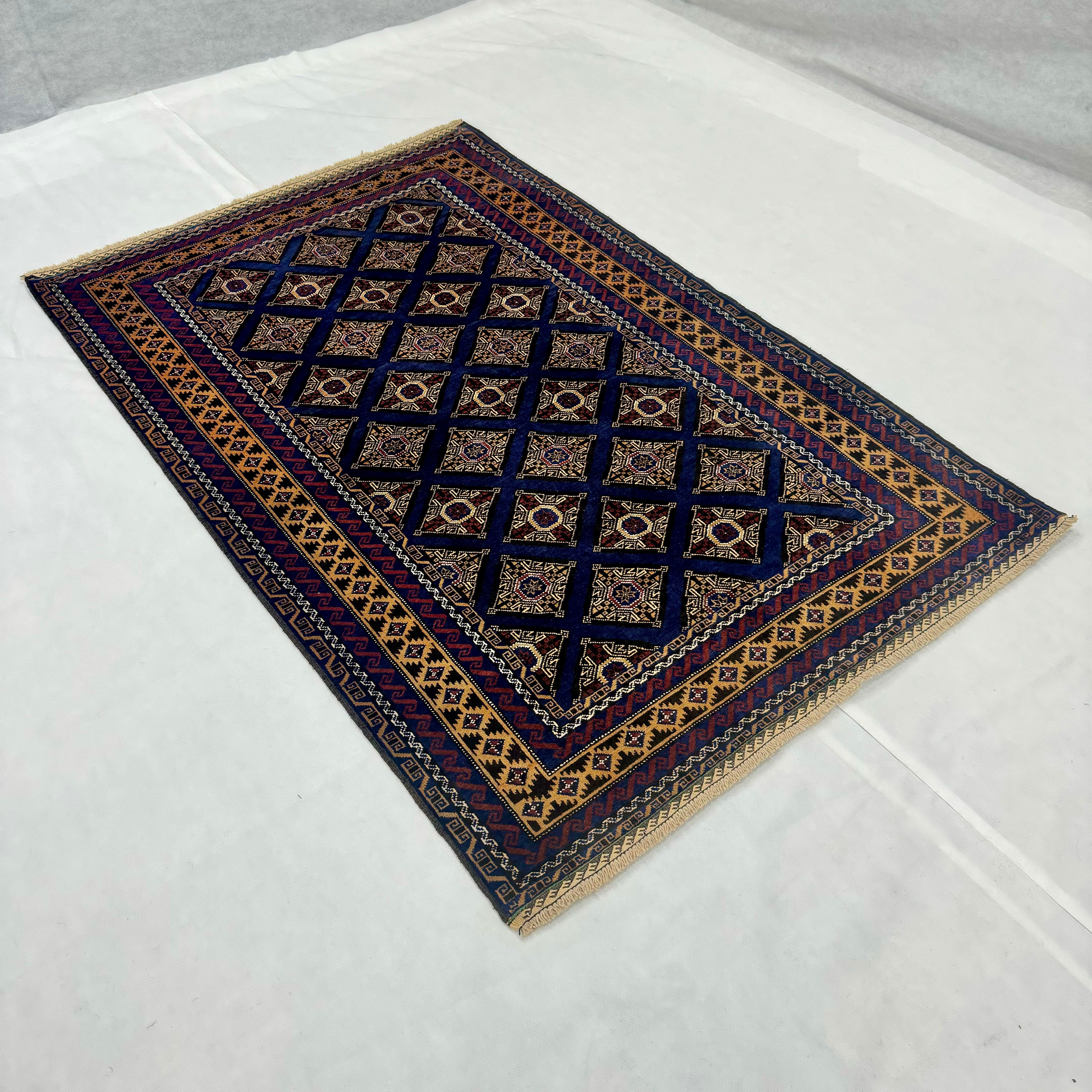 Handmade Afghan wool rug traditional design for living room USA