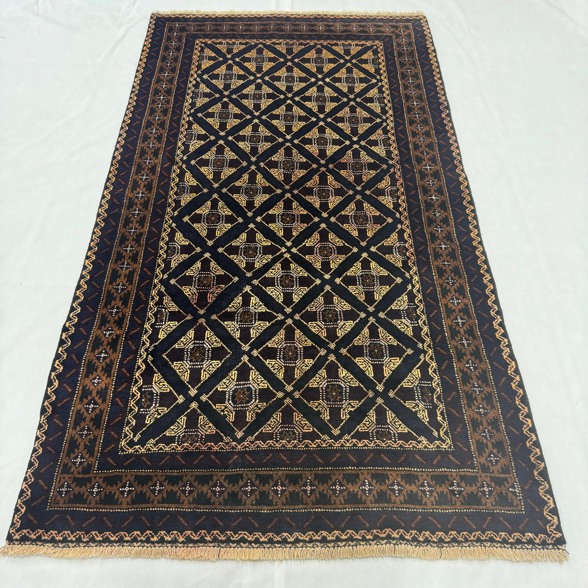 Handmade Wool Rug – Zakani Baluch – 4 ft x 7 ft – Black & Gold – photo 2