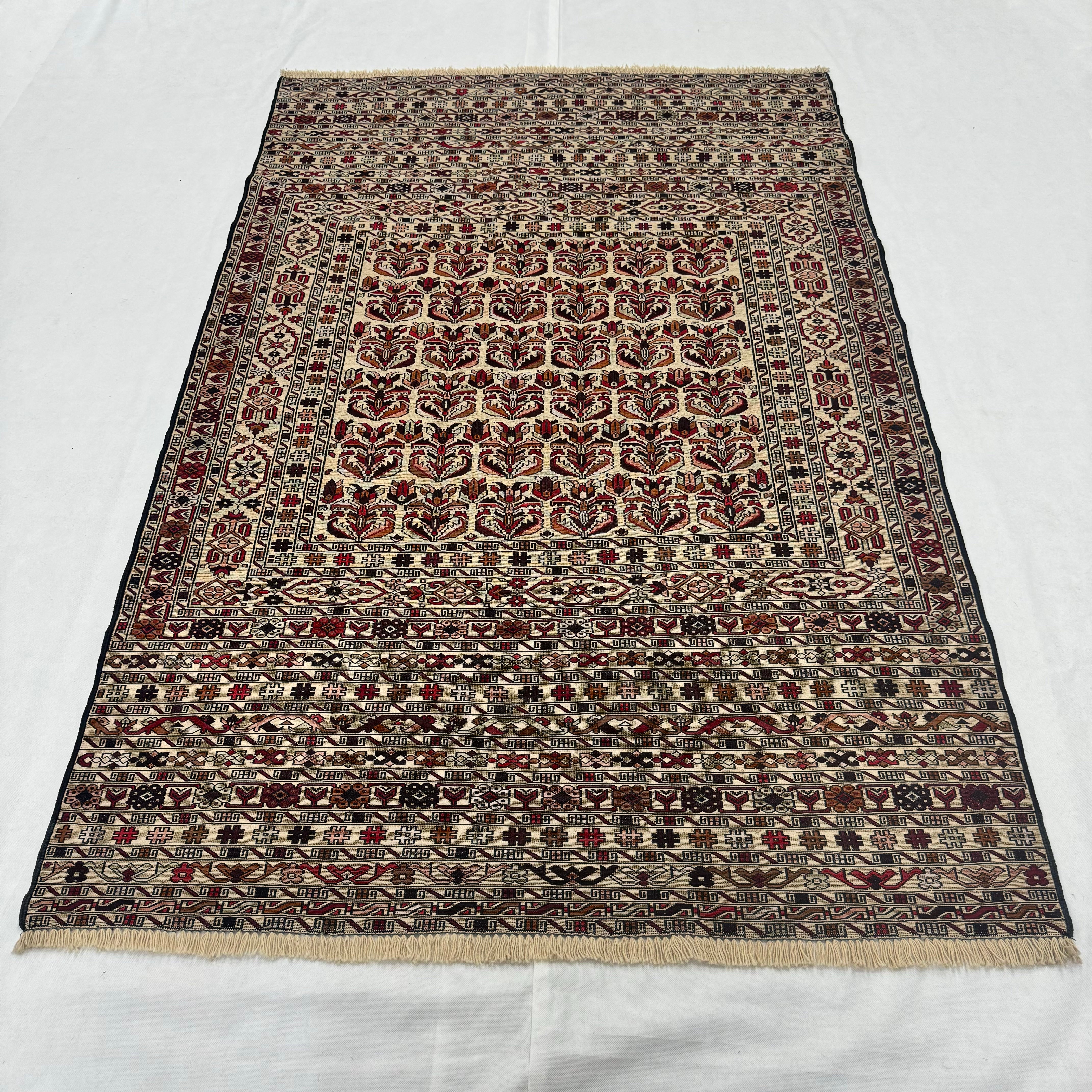 Handmade Afghan wool rug traditional design for living room USA