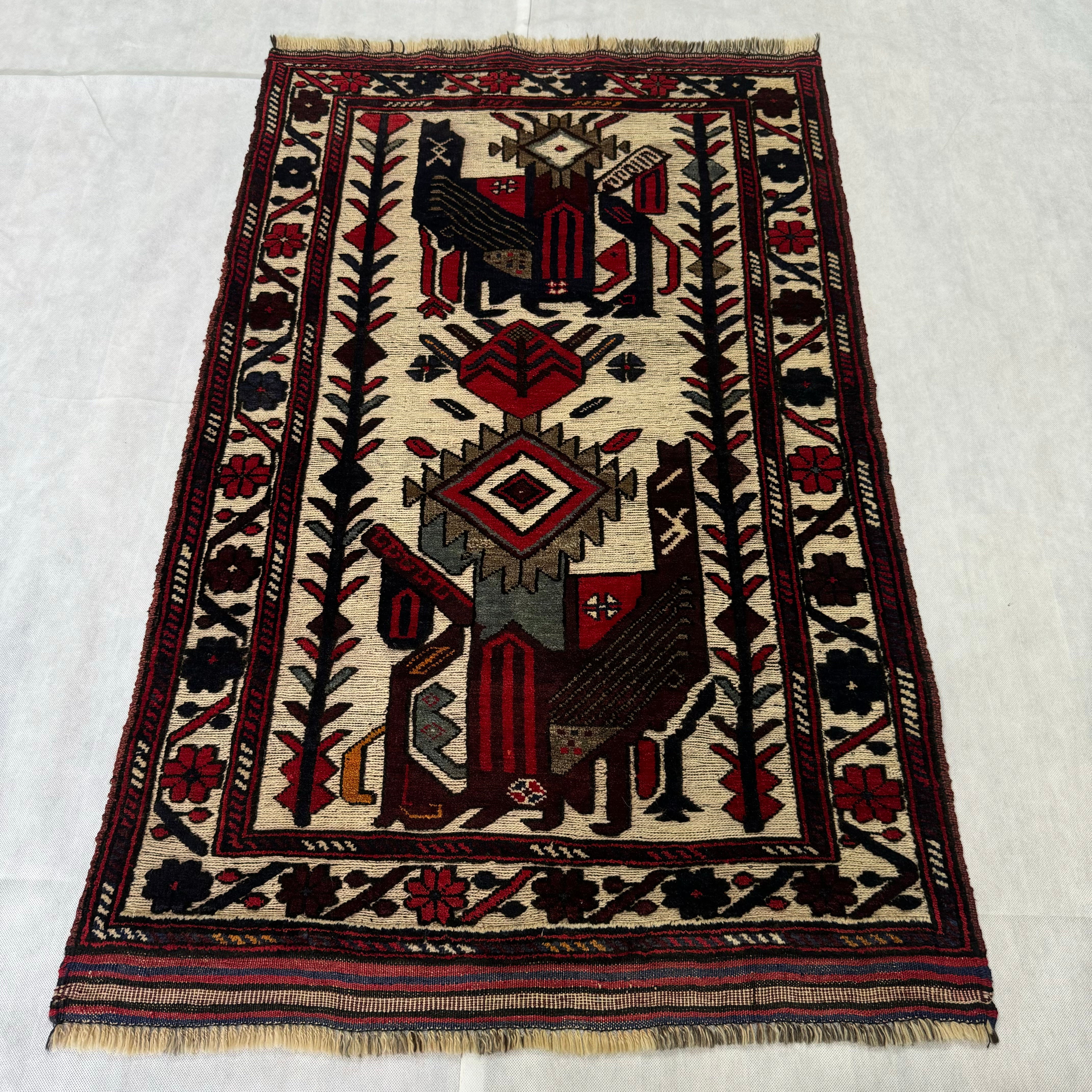Handmade Afghan wool rug traditional design for living room USA