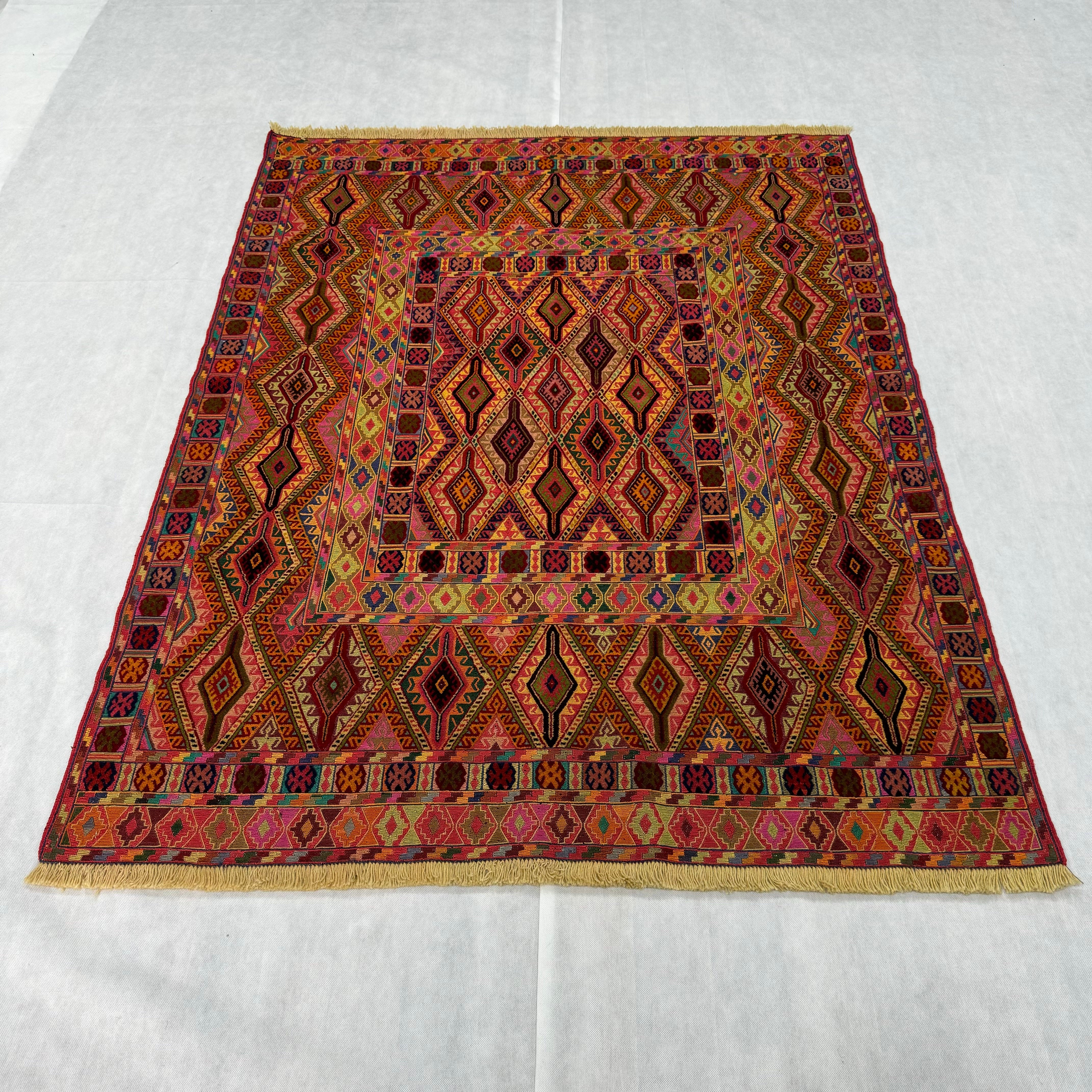 Handmade Afghan wool rug traditional design for living room USA