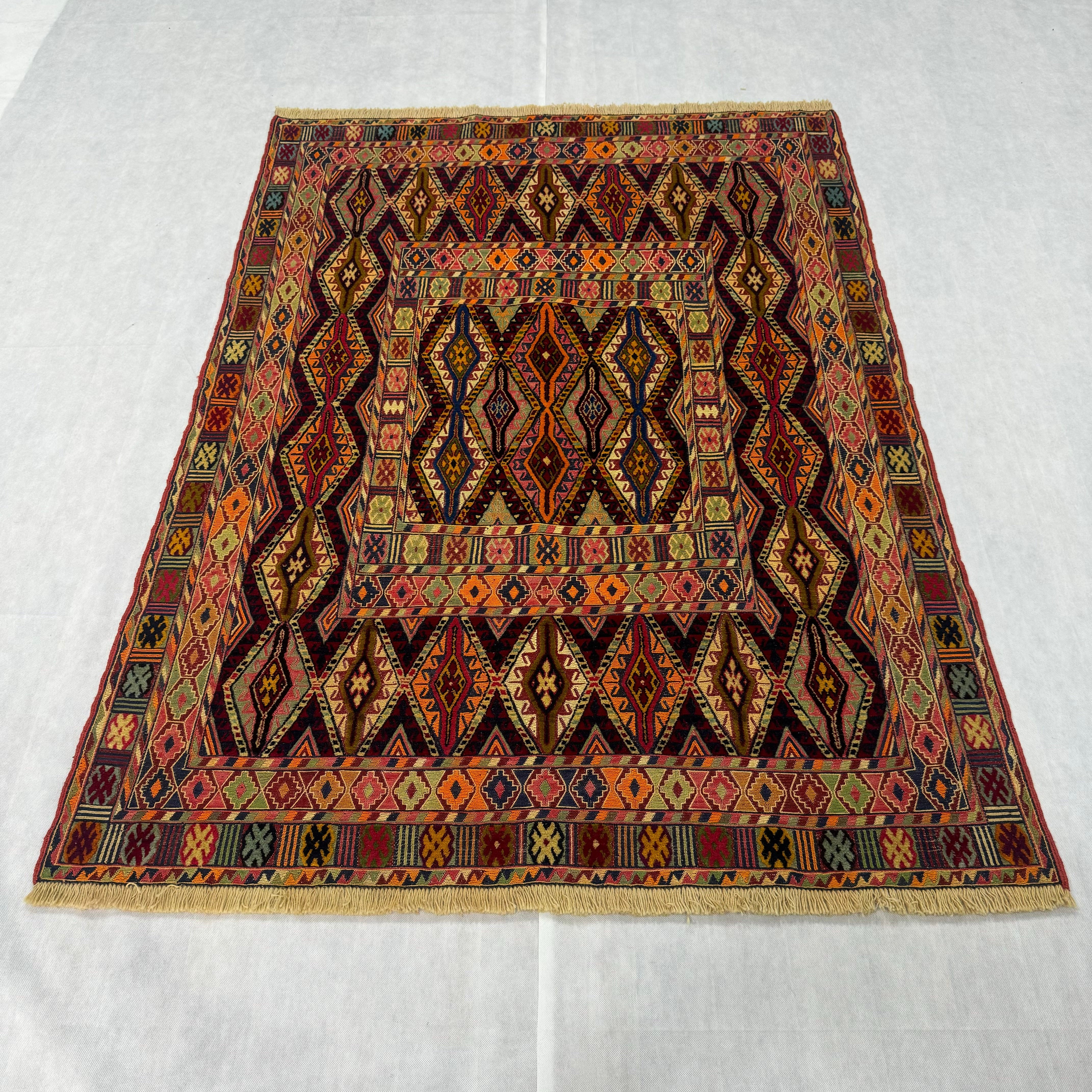Handmade Afghan wool rug traditional design for living room USA