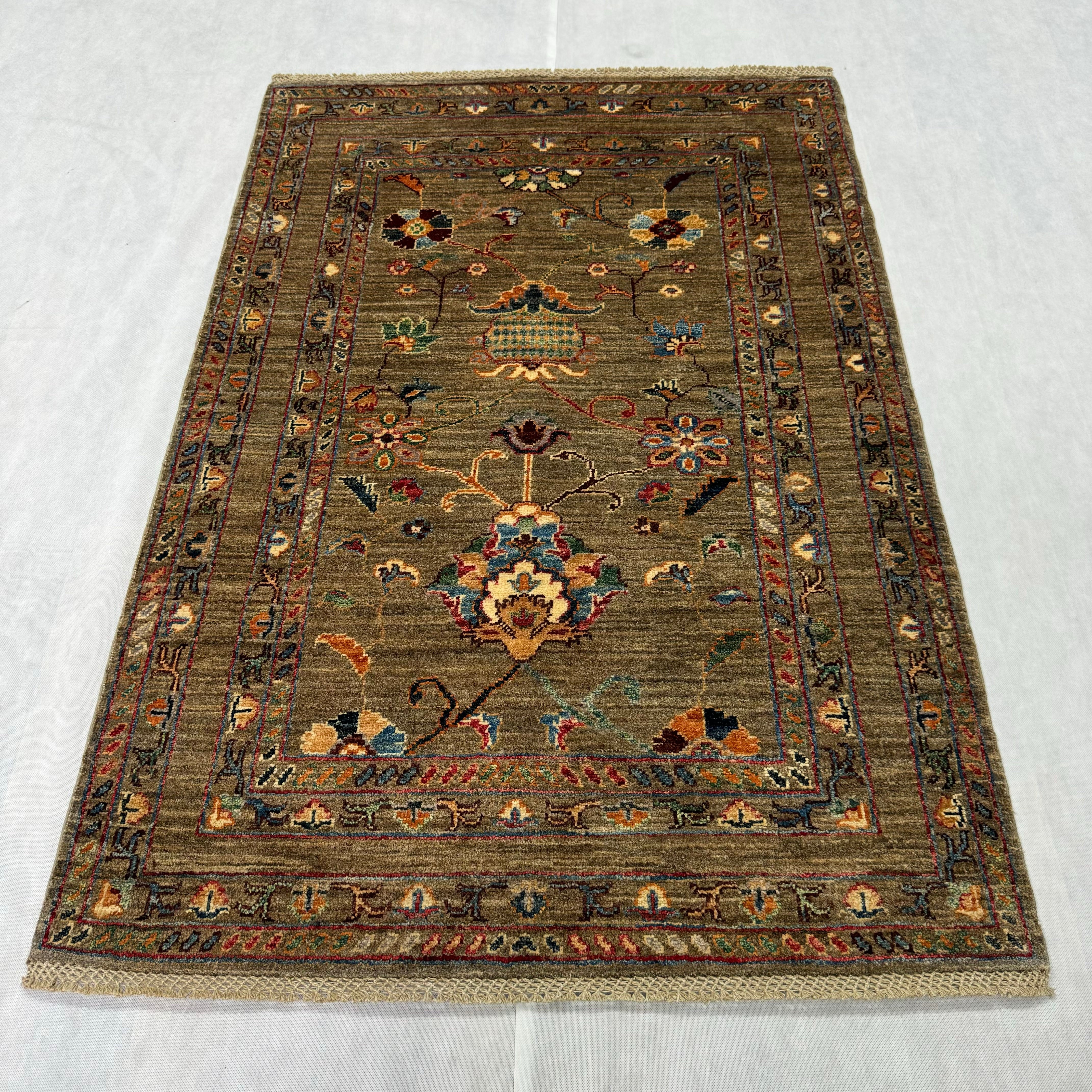 Handmade Afghan wool rug traditional design for living room USA
