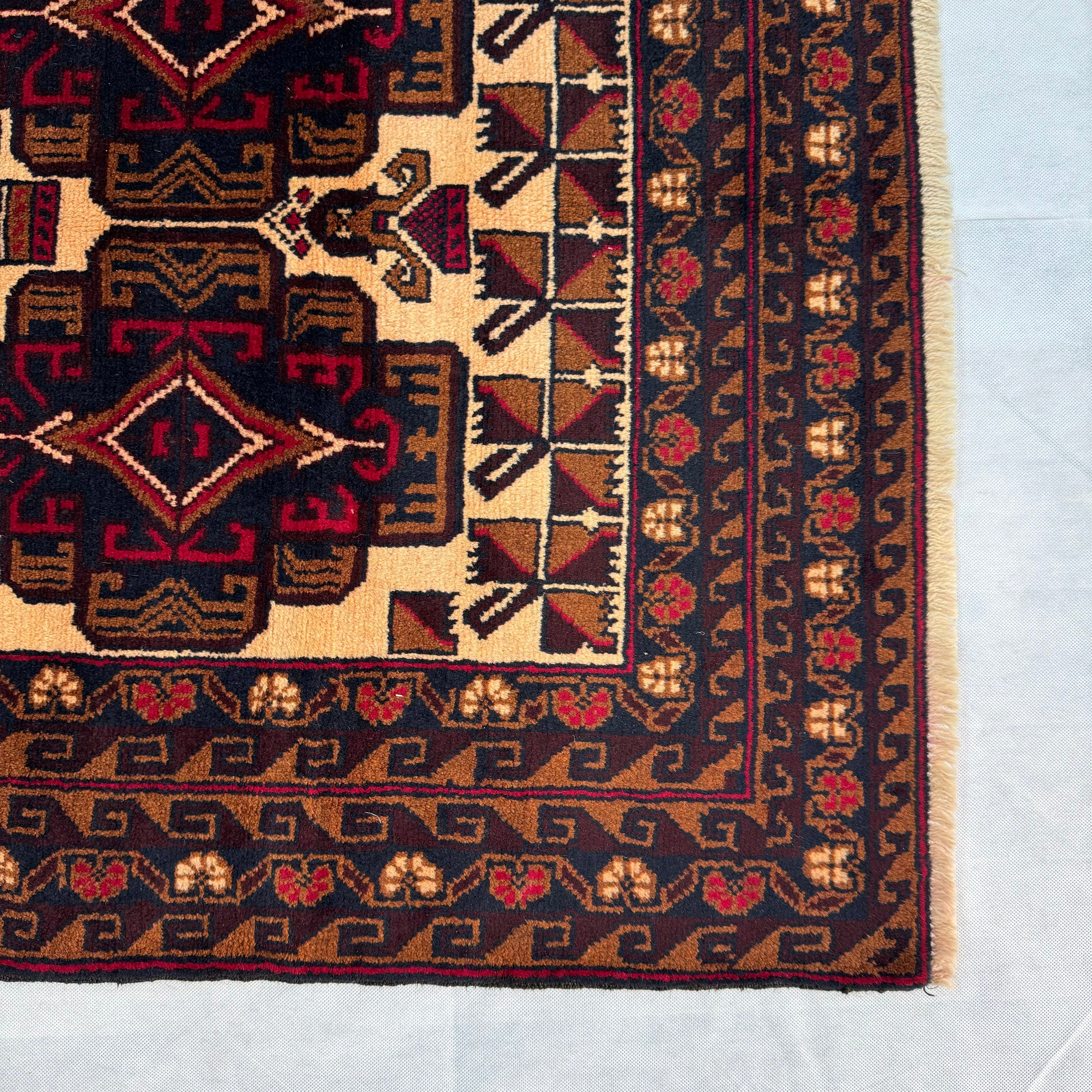 Handmade Afghan wool rug  traditional design for living room USA
