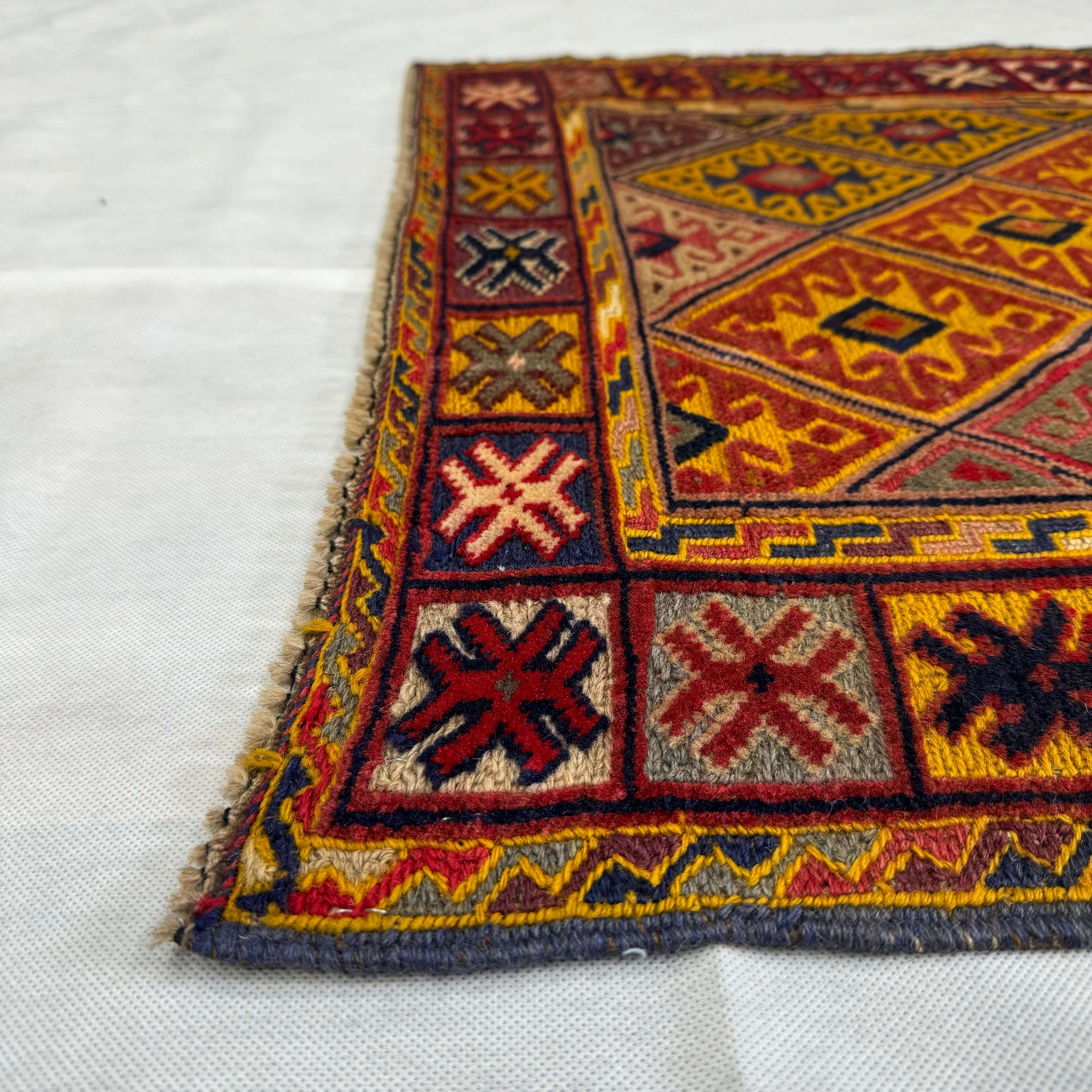 Handmade Afghan wool rug  traditional design for living room USA