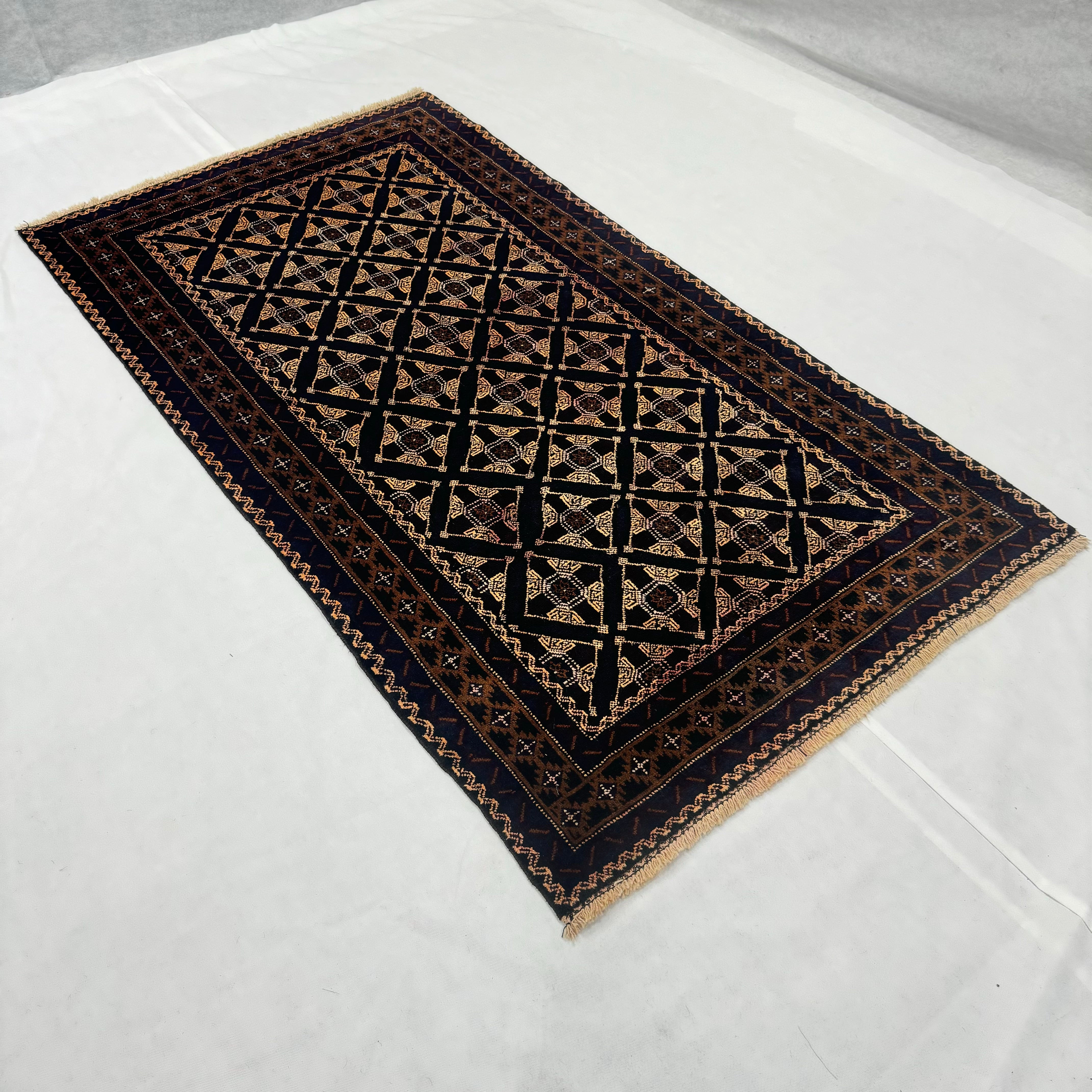 Handmade Afghan wool rug  traditional design for living room USA