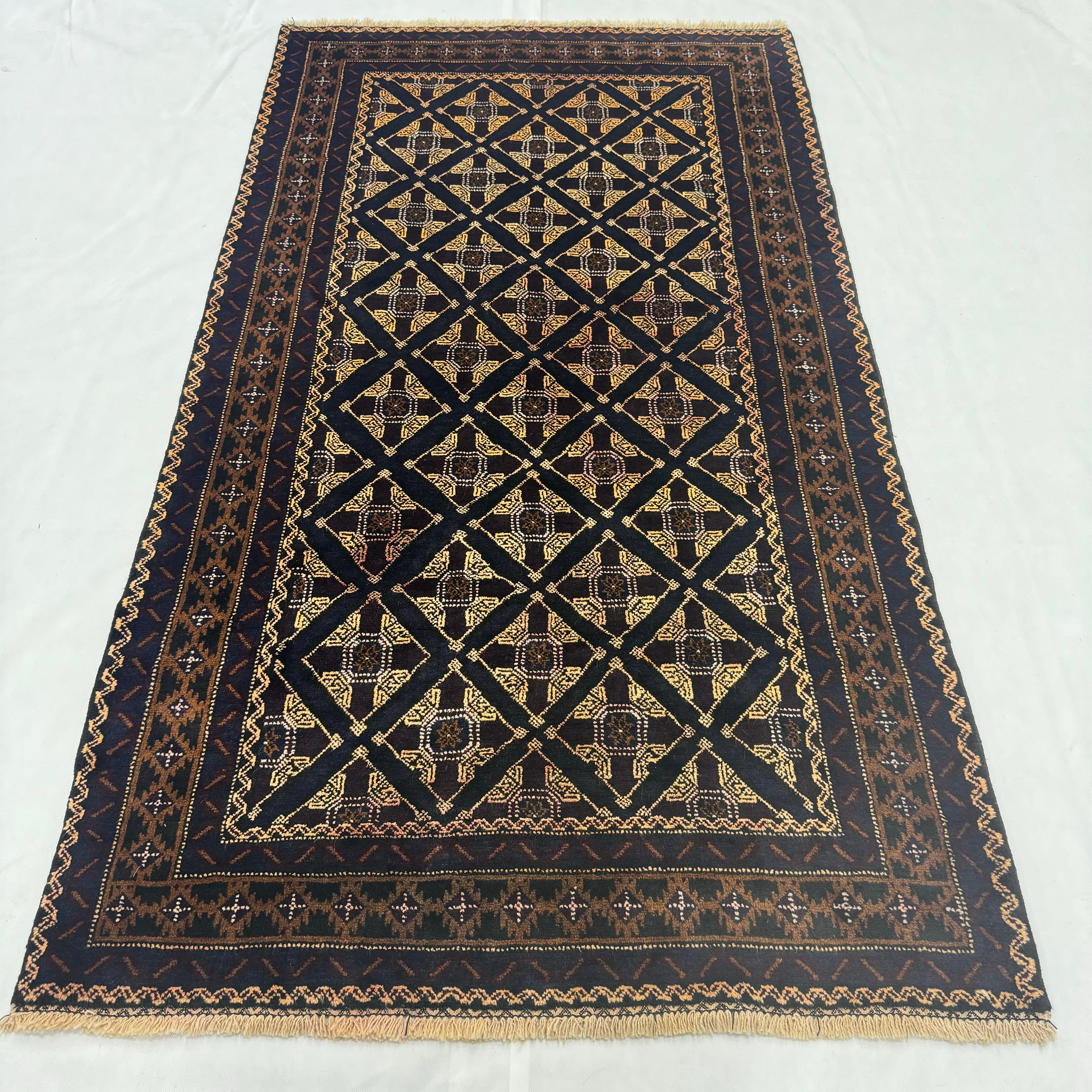 Handmade Afghan wool rug  traditional design for living room USA