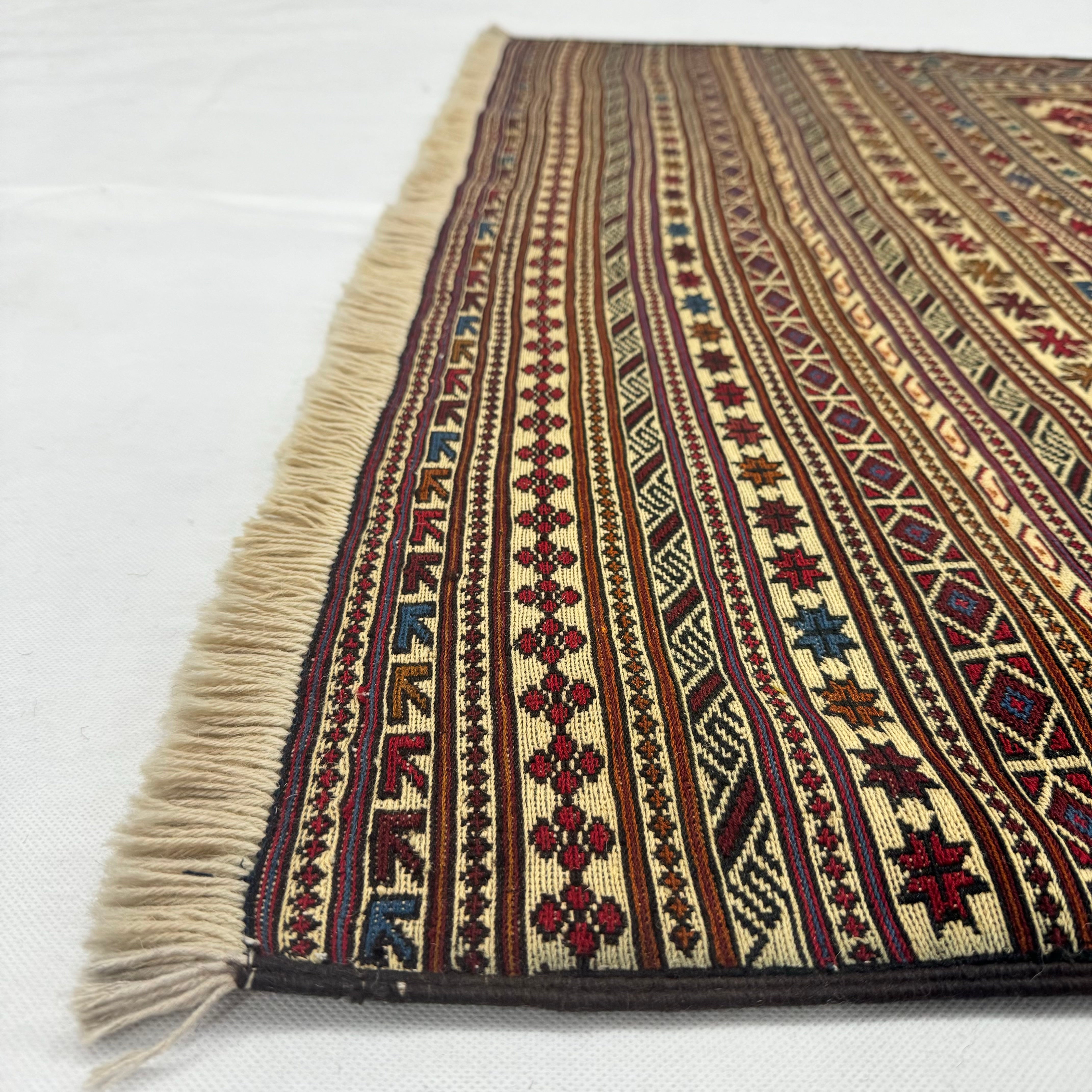 Handmade Afghan wool rug  traditional design for living room USA