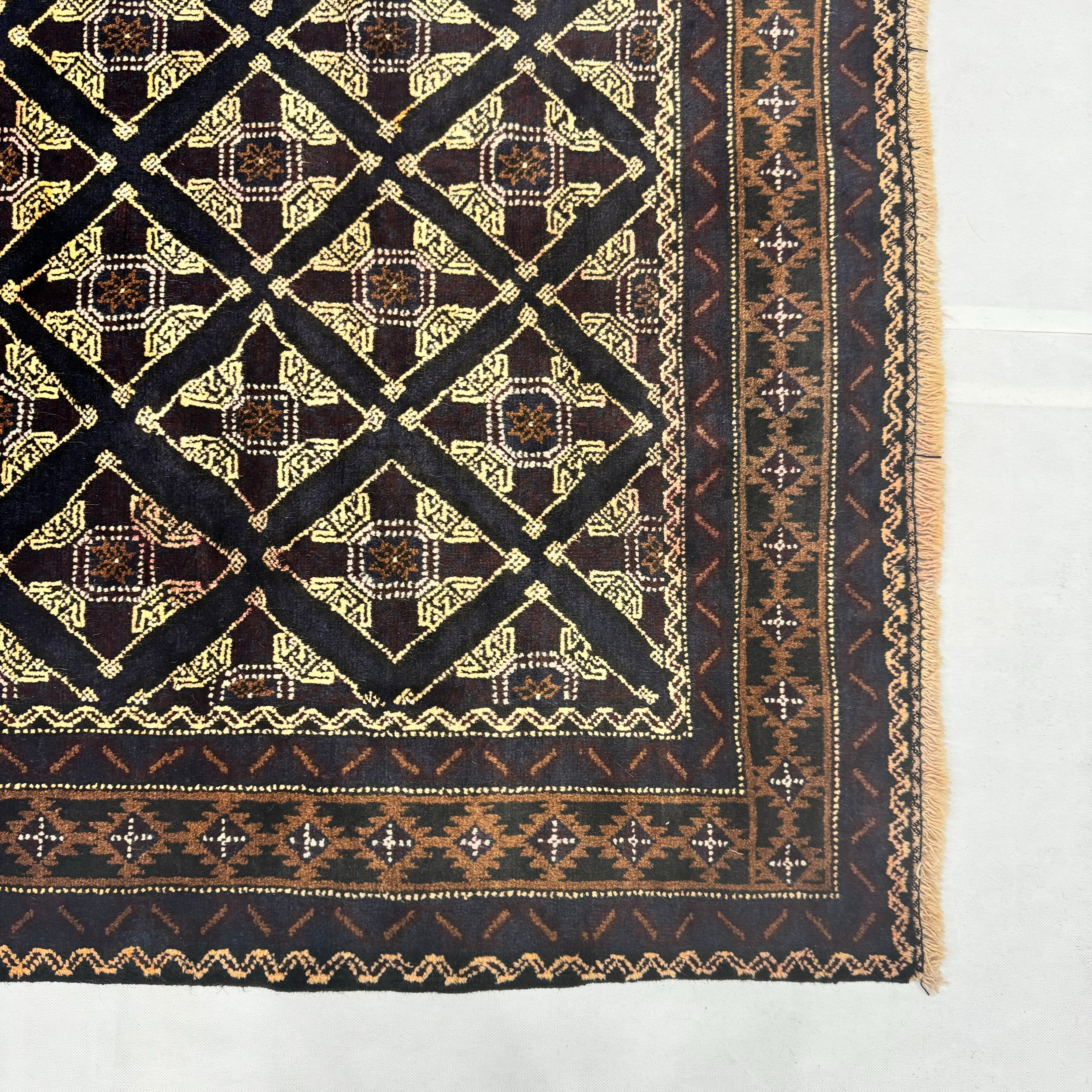 Handmade Afghan wool rug  traditional design for living room USA