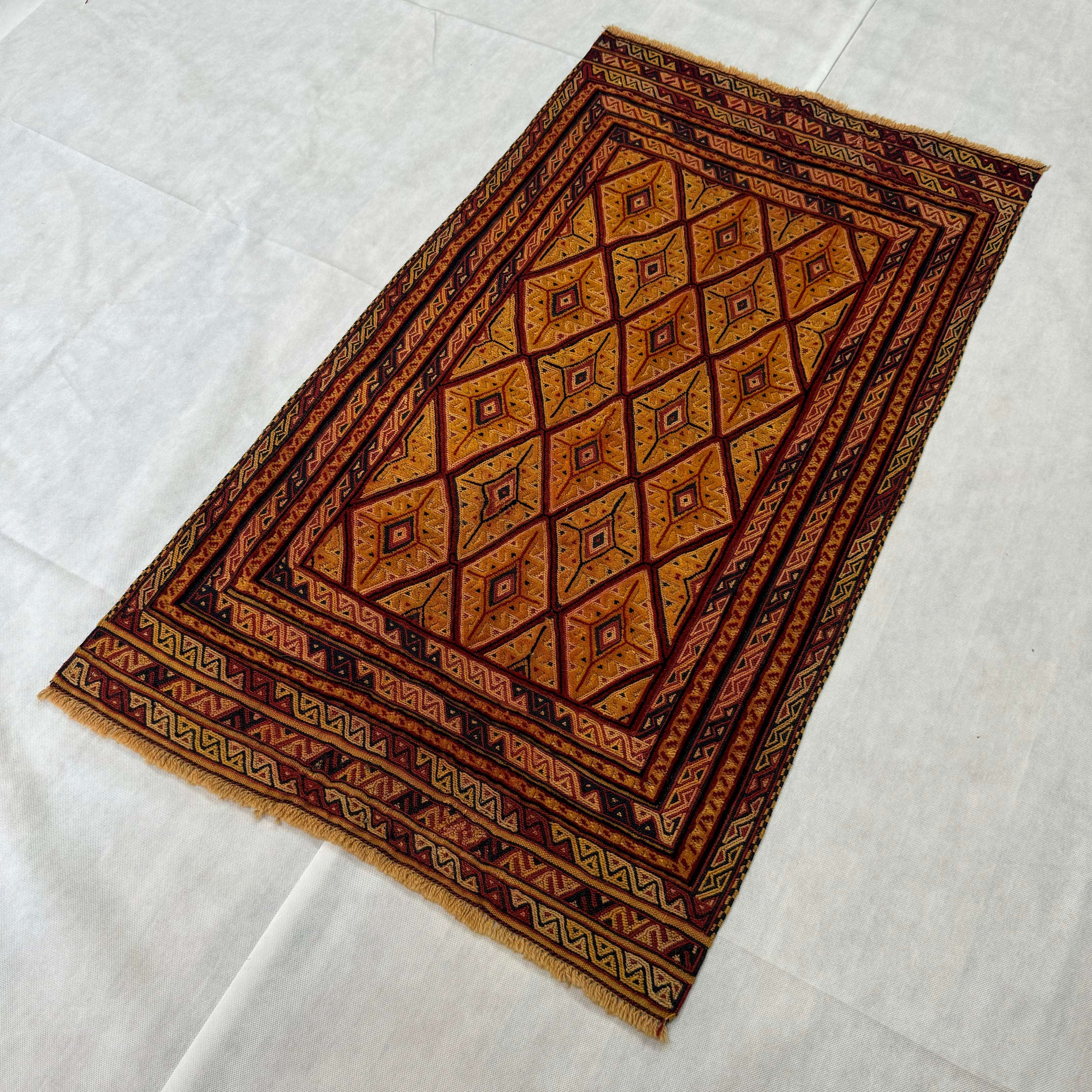 Handmade Afghan wool rug  traditional design for living room USA