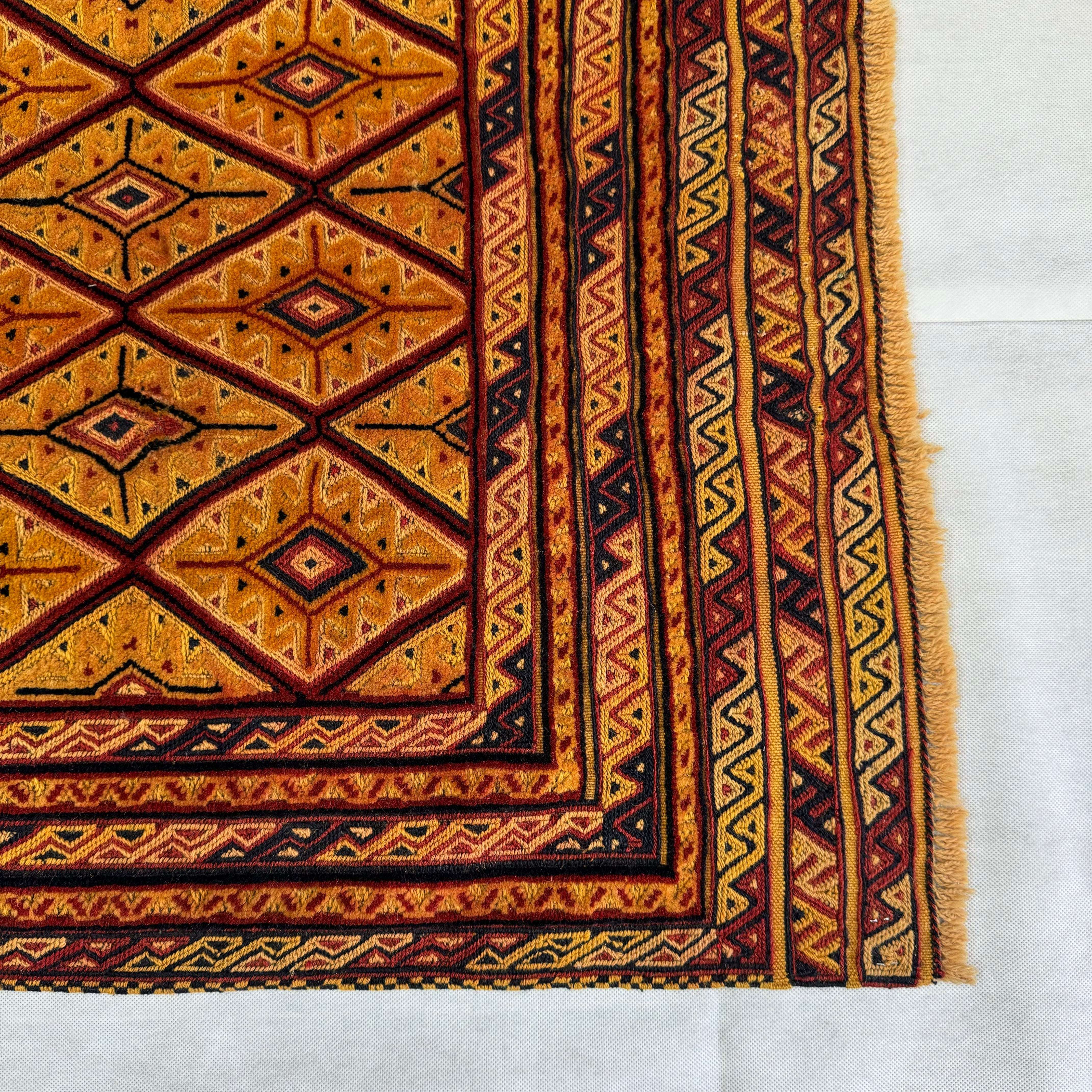 Handmade Afghan wool rug  traditional design for living room USA