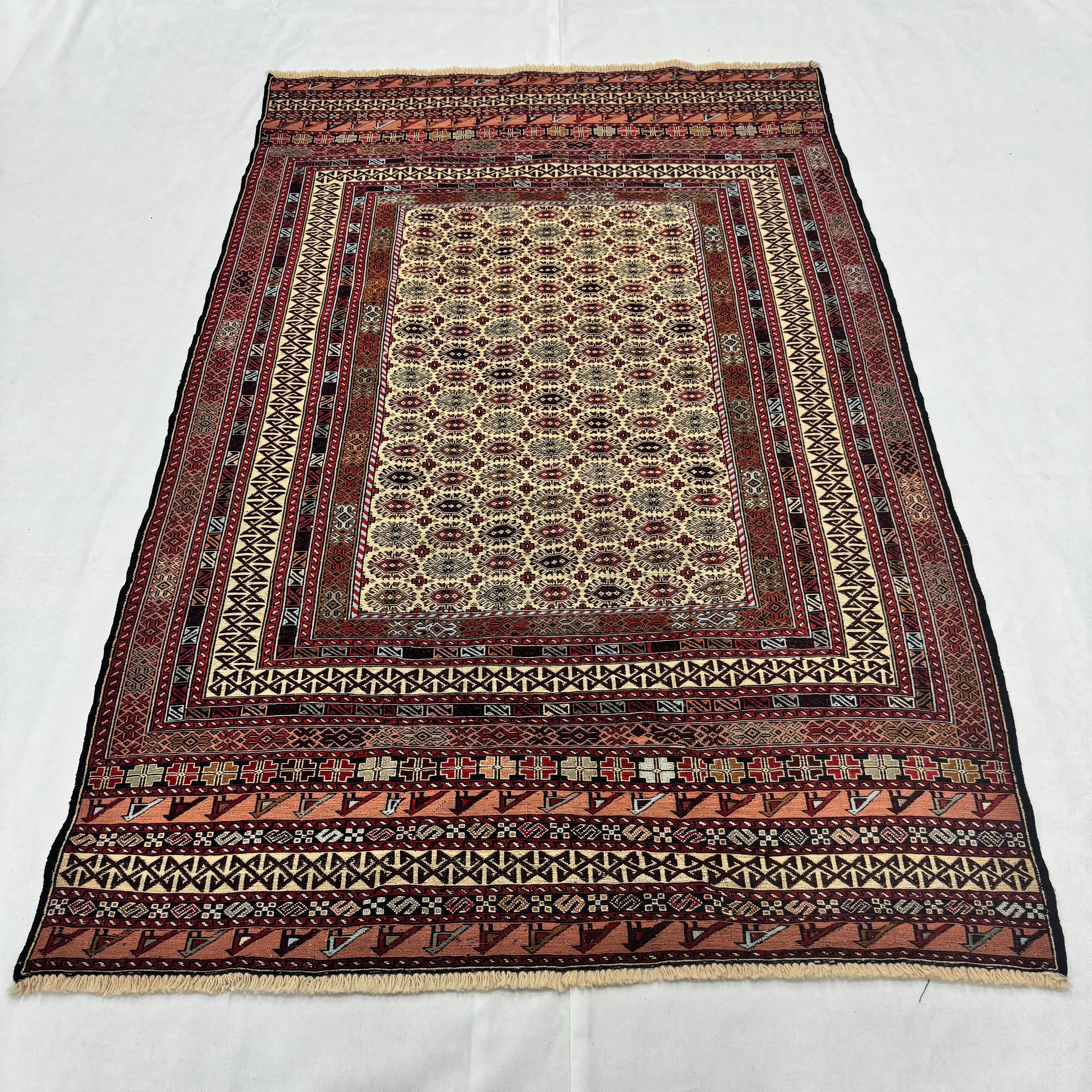 Handmade Afghan wool rug  traditional design for living room USA
