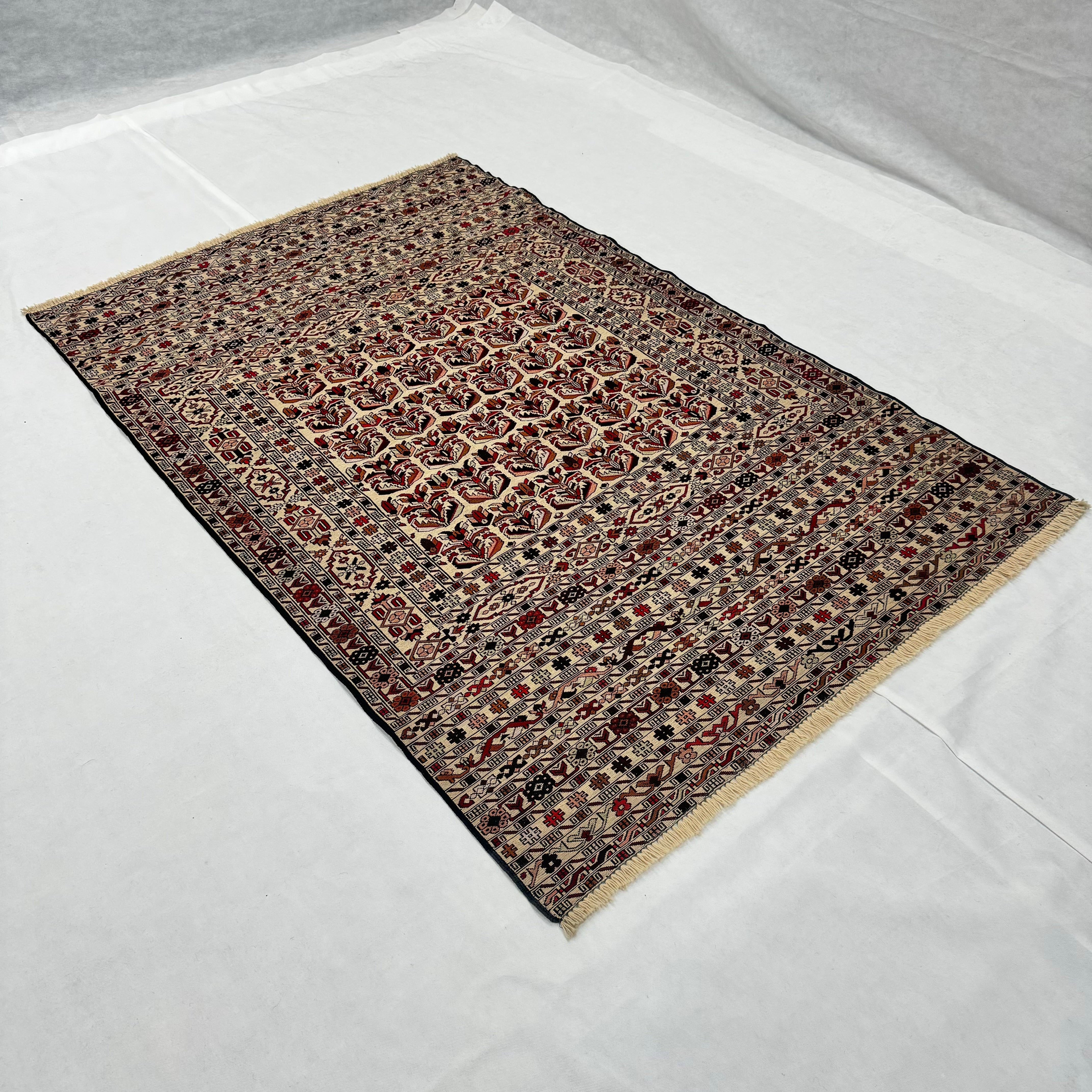 Handmade Afghan wool rug  traditional design for living room USA