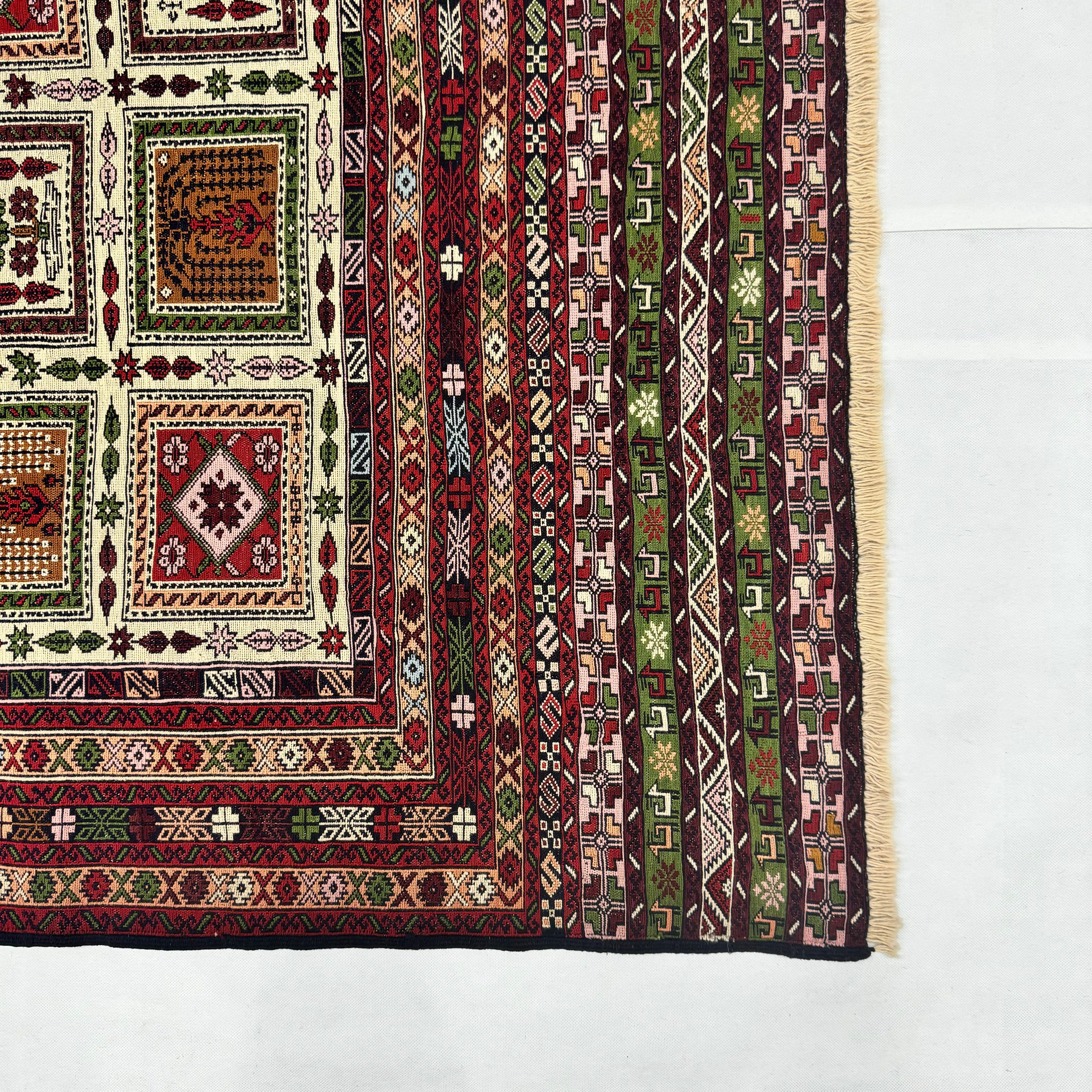Handmade Afghan wool rug  traditional design for living room USA