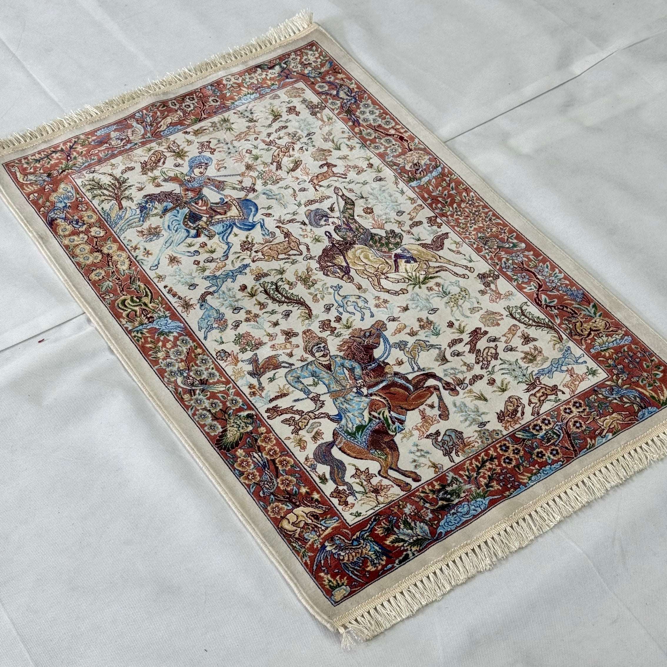 Persian Silk Hunting Scene Rug 2 ft x 3 ft | Pure Silk | 1600 Reeds