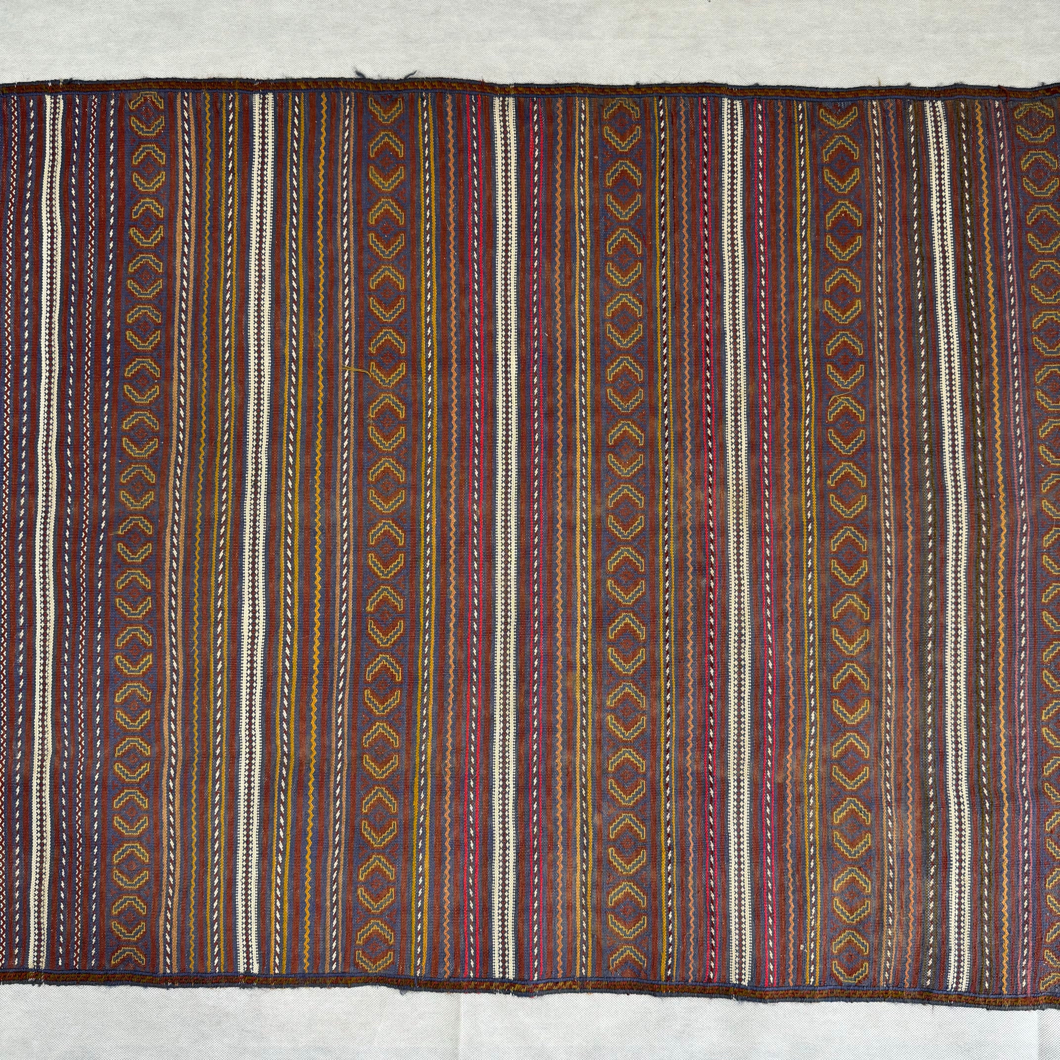 Handmade Afghan wool rug  traditional design for living room USA