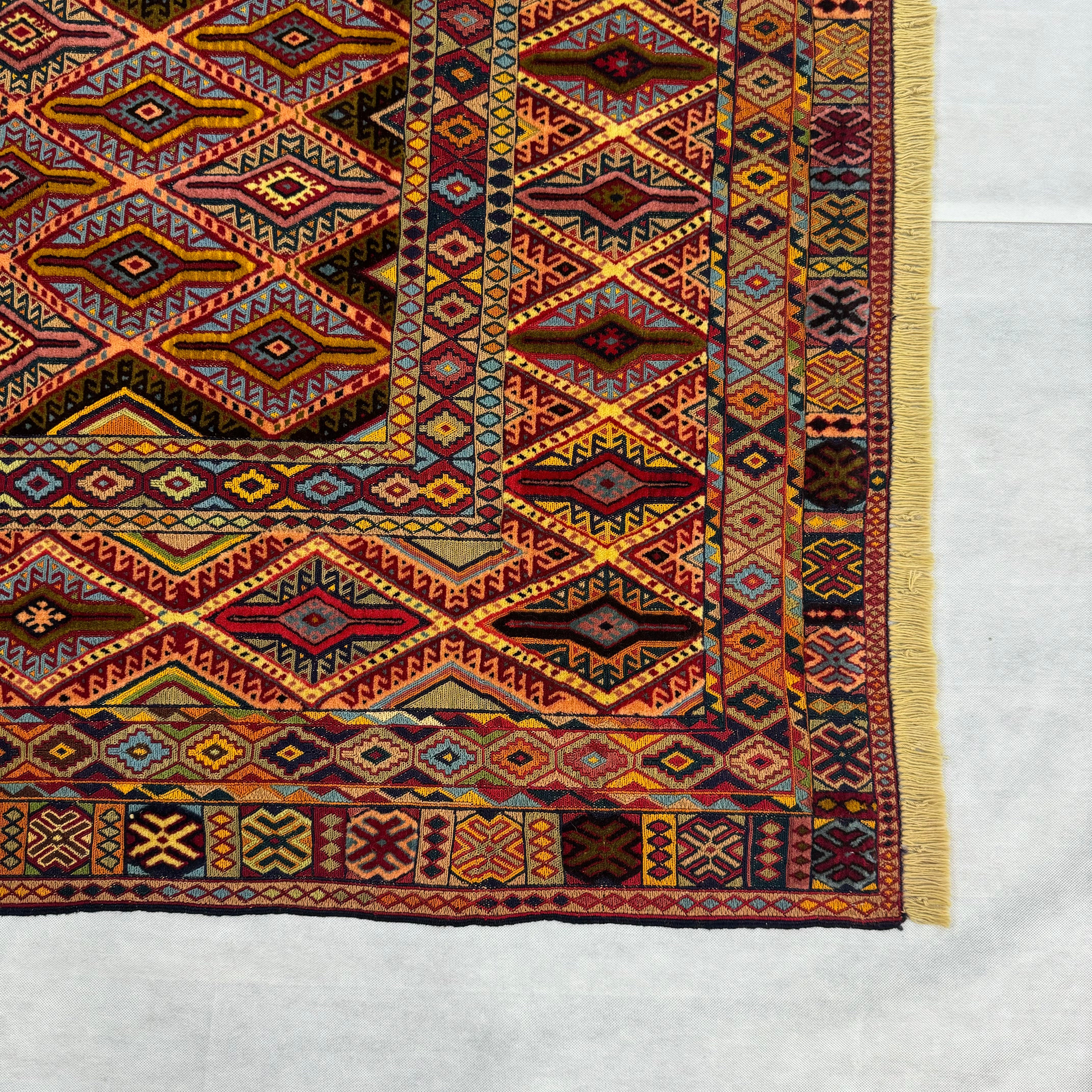 Handmade Afghan wool rug  traditional design for living room USA