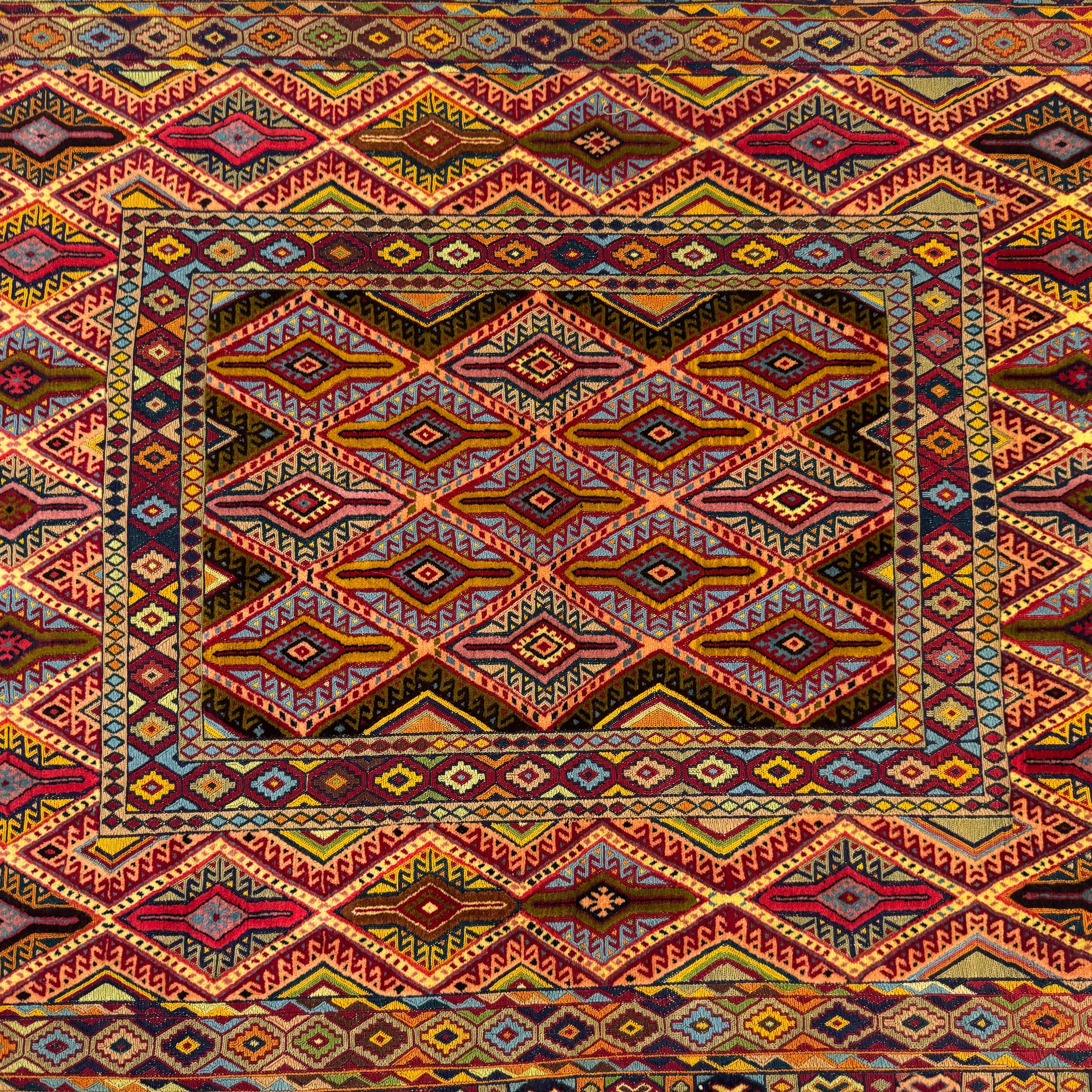 Handmade Afghan wool rug  traditional design for living room USA