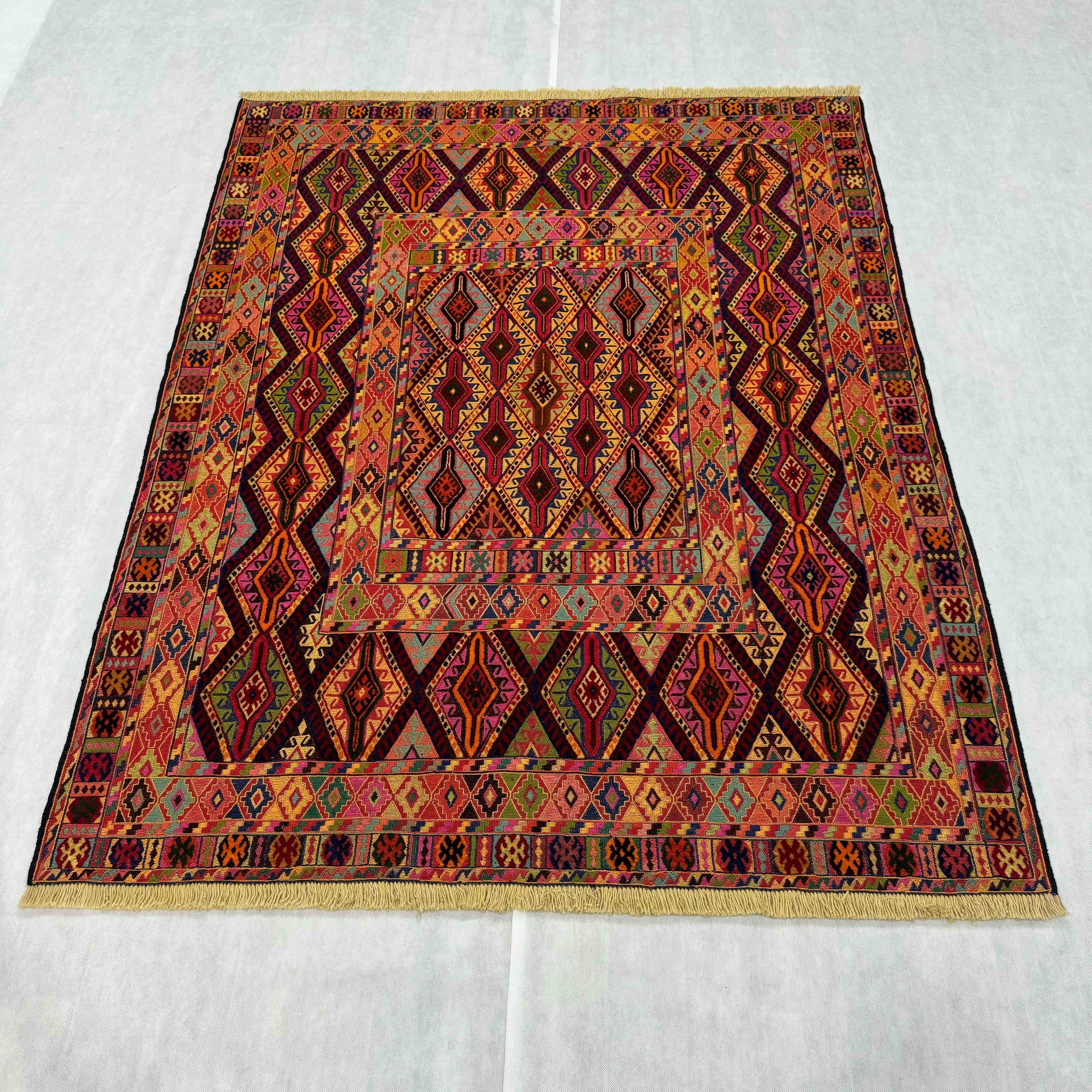 Handmade Afghan wool rug  traditional design for living room USA