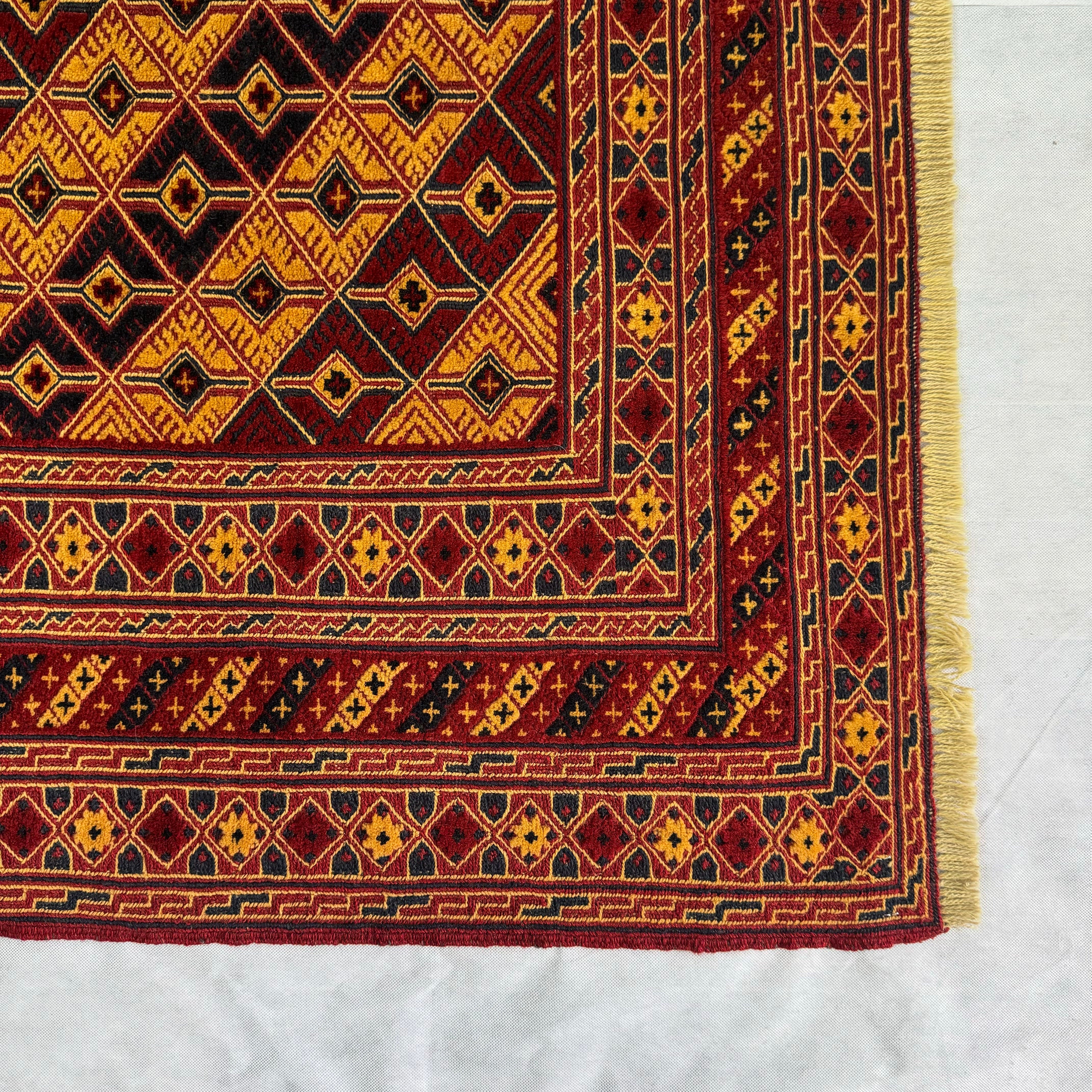 Handmade Afghan wool rug  traditional design for living room USA