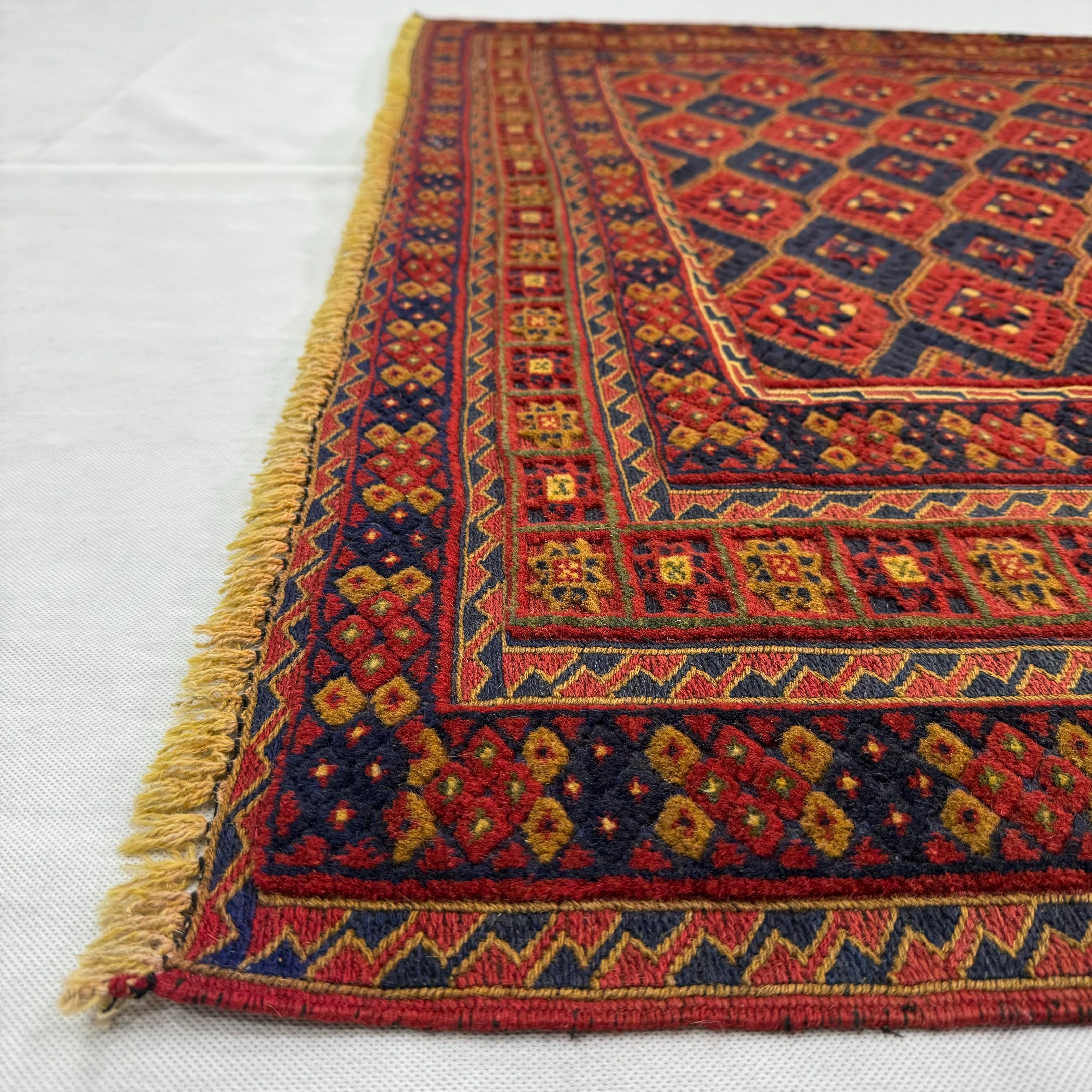 Handmade Afghan wool rug  traditional design for living room USA