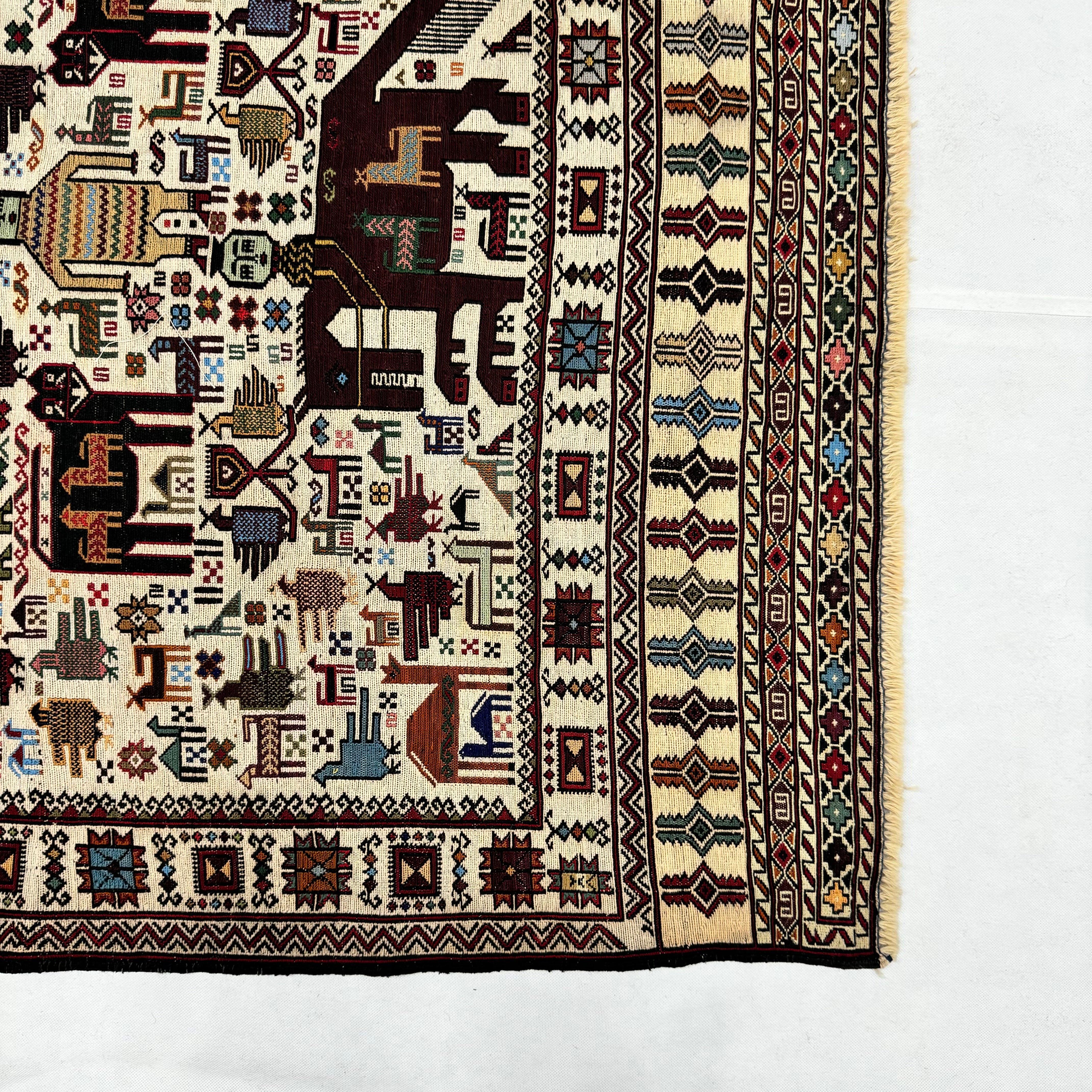 Handmade Afghan wool rug  traditional design for living room USA