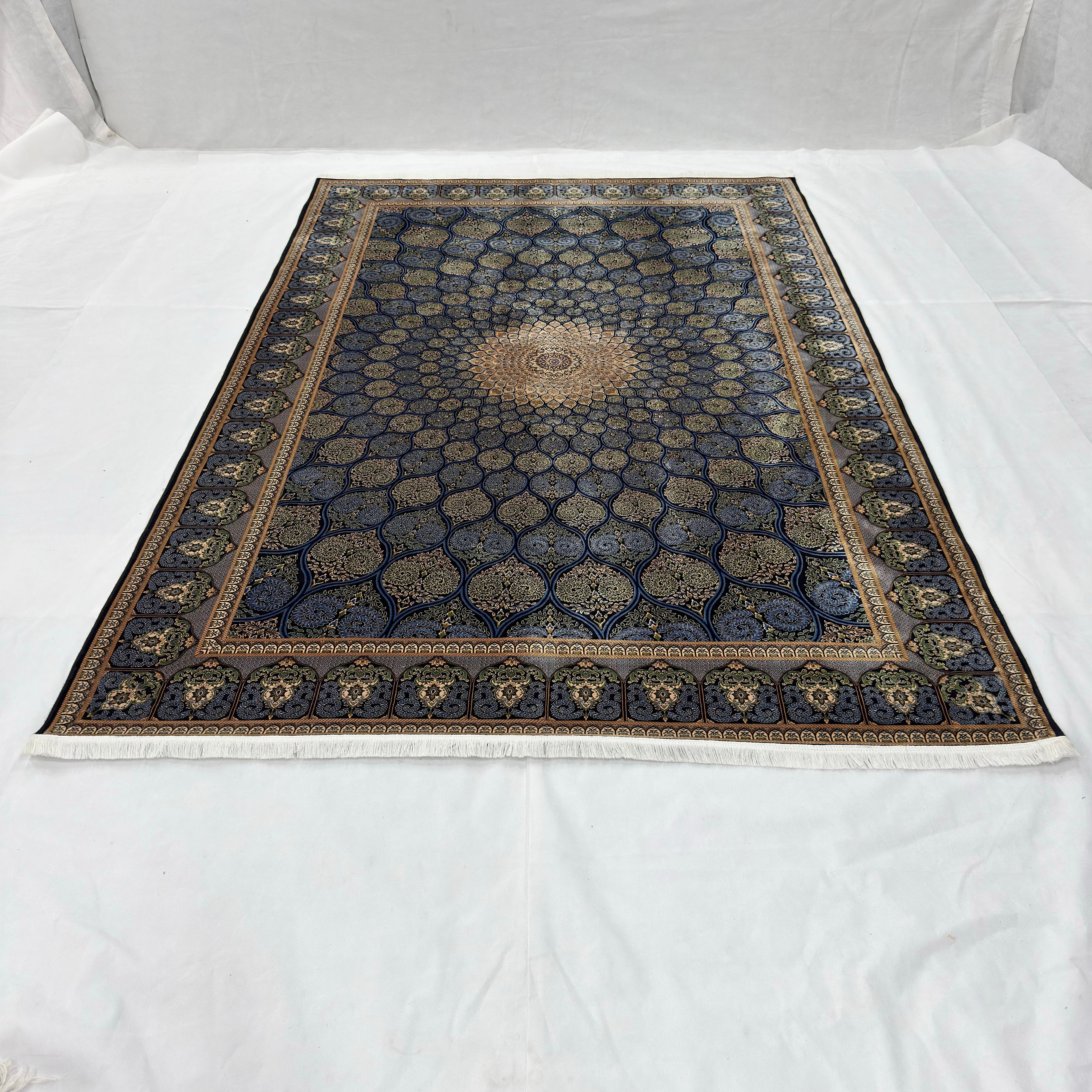 Persian Shah Abbasi Medallion Silk Rug 7 ft x 10 ft | Pure Silk Abresham 1600